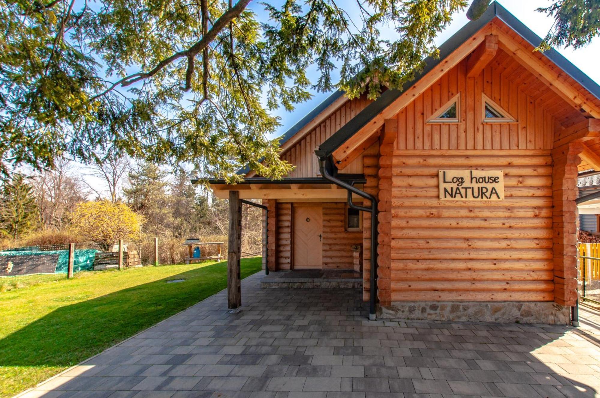 Log House Natura ラドヴリツァ エクステリア 写真